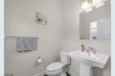 16 Esposito Ln, Roxbury Township, NJ 07850 - Photo 20