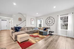 16 Esposito Ln, Roxbury Township, NJ 07850 - Photo 6