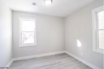 789 S 17th St, Newark, NJ 07103 - Photo 6