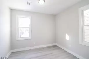 789 S 17th St, Newark, NJ 07103 - Photo 6