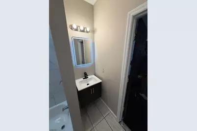 134-136 Osborne Ter, Newark, NJ 07108 - Photo 6