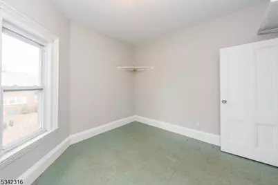 122 Milligan Pl, South Orange, NJ 07079 - Photo 24