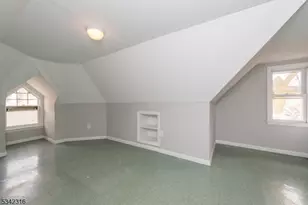 122 Milligan Pl, South Orange, NJ 07079 - Photo 34