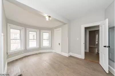 122 Milligan Pl, South Orange, NJ 07079 - Photo 26