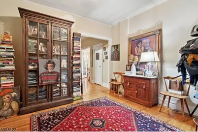 63 Sherman Pl #E 1, Jersey City, NJ 07307 - Photo 4