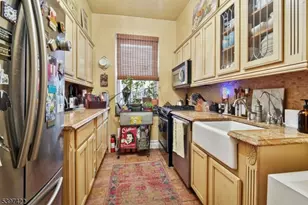 63 Sherman Pl, Jersey City, NJ 07307 - Photo 8