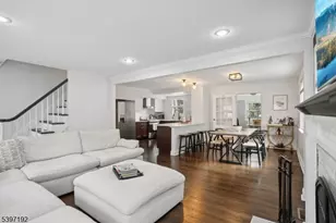 875 Salem Rd, Union Township, NJ 07083 - Photo 10