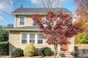 16 Verona Pl, Verona, NJ 07044 - Photo 1