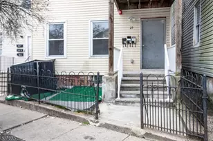 25 Highland St, Paterson, NJ 07524 - Photo 28