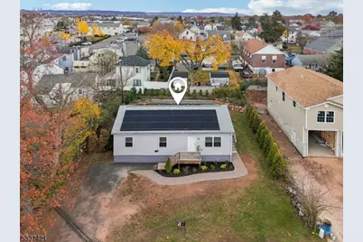 19 Beekman St, Manville, NJ 08835 - Photo 32