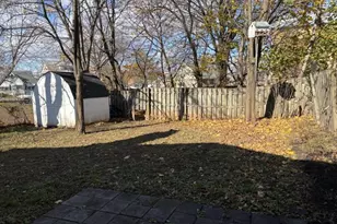 10 Brooks Blvd, Manville, NJ 08835 - Photo 4