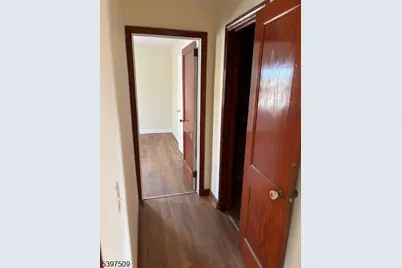 10 Brooks Blvd, Manville, NJ 08835 - Photo 28