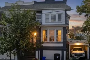 128 N Hartford Ave, Atlantic City, NJ 08401 - Photo 1