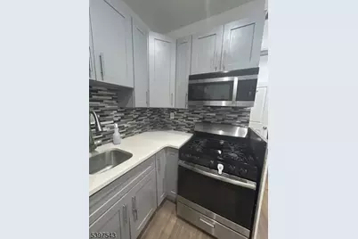 221 Ferry St, Newark, NJ 07105 - Photo 10