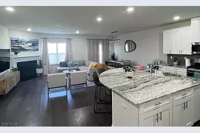 31 Gerhard Pl, Morris Township, NJ 07960 - Photo 2