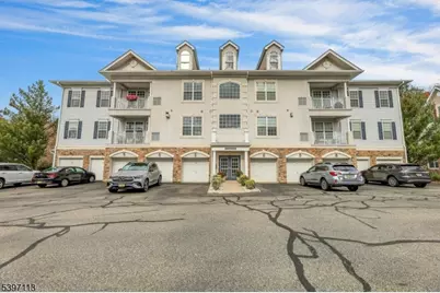 6 Cliff Rd #D2, Woodland Park, NJ 07424 - Photo 1