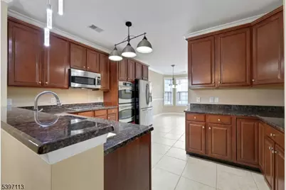 6 Cliff Rd #D2, Woodland Park, NJ 07424 - Photo 10