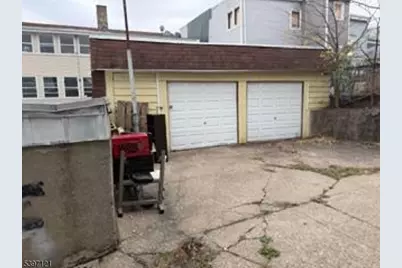 58 Wayne Ave, Paterson, NJ 07522 - Photo 14