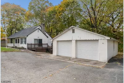 324 Tunnel Rd, Bethlehem Township, NJ 08802 - Photo 2