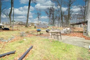 221 Chincopee Ave, Hopatcong, NJ 07843 - Photo 20