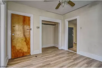 84 Magnolia St #2R, Belleville, NJ 07109 - Photo 4