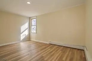 84 Magnolia St, Belleville, NJ 07109 - Photo 12