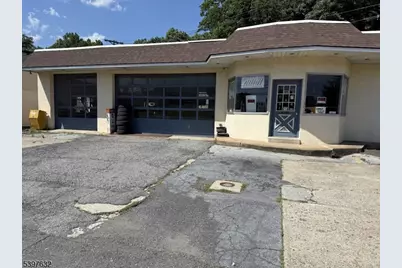 737 S Main St, Phillipsburg, NJ 08865 - Photo 1