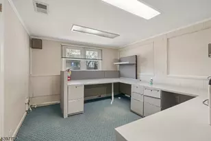 30 Brant Ave, Clark Township, NJ 07066 - Photo 10