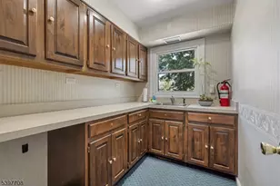 30 Brant Ave, Clark Township, NJ 07066 - Photo 12