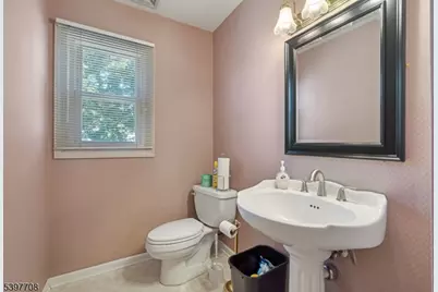30 Brant Ave, Clark Township, NJ 07066 - Photo 22