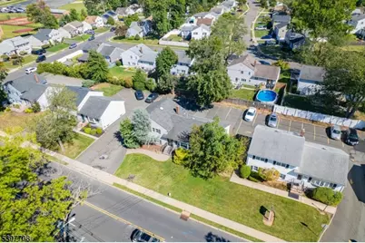 30 Brant Ave, Clark Township, NJ 07066 - Photo 32