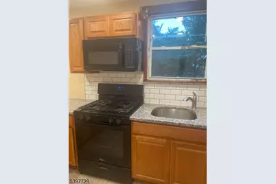 475 Clinton Ave #3, Newark, NJ 07108 - Photo 6