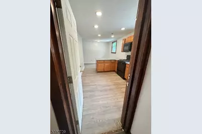 475 Clinton Ave #3, Newark, NJ 07108 - Photo 2