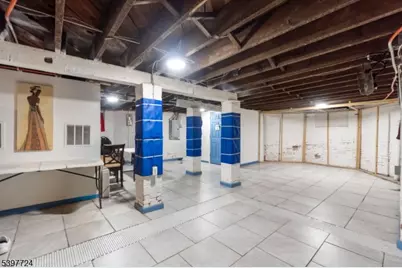 21 Leslie St, Newark, NJ 07108 - Photo 20