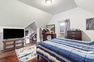 21 Leslie St, Newark, NJ 07108 - Photo 18