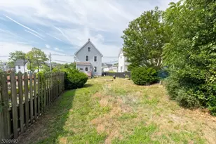 231 N Stevens Ave, Old Bridge Township, NJ 08879 - Photo 24