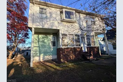 429 River Dr, Elmwood Park, NJ 07407 - Photo 1