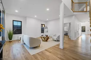 33 Randolph Pl, Newark, NJ 07108 - Photo 4