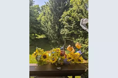 870 Honeybrook Cir, Lopatcong Township, NJ 08886 - Photo 18