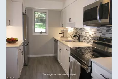 3 Village Way Unit #1, Vernon Twp., NJ 07462 - Photo 4