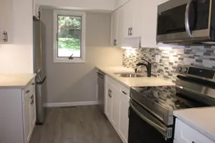 3 Village Way Unit, Vernon Twp., NJ 07462 - Photo 10