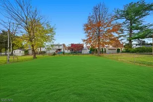 2535 Standish Ave, Union Township, NJ 07083 - Photo 38