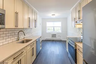 530 Park Ave, Scotch Plains Township, NJ 07076 - Photo 6