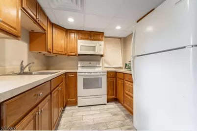 324 Tunnel Rd, Bethlehem Township, NJ 08802 - Photo 12