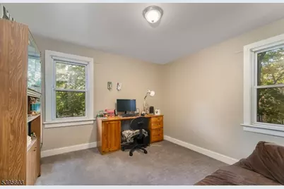 324 Tunnel Rd, Bethlehem Township, NJ 08802 - Photo 20