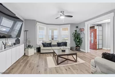 106 W Gibbons St, Linden, NJ 07036 - Photo 6