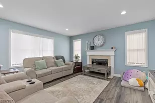 126 N 13th St, Kenilworth, NJ 07033 - Photo 14