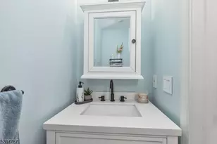 126 N 13th St, Kenilworth, NJ 07033 - Photo 16