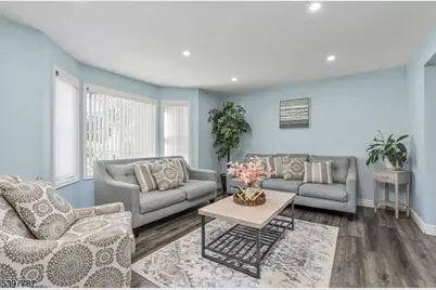 126 N 13th St, Kenilworth, NJ 07033 - Photo 4