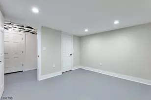 6 Van Buren Ave, Vernon, NJ 07462 - Photo 12